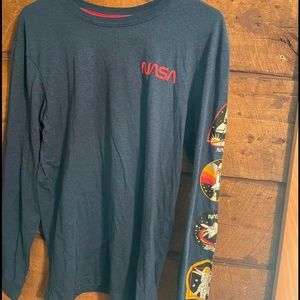 NASA Juniors long sleeve Medium